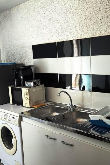 Saint Uze Appartement Luaran gambar
